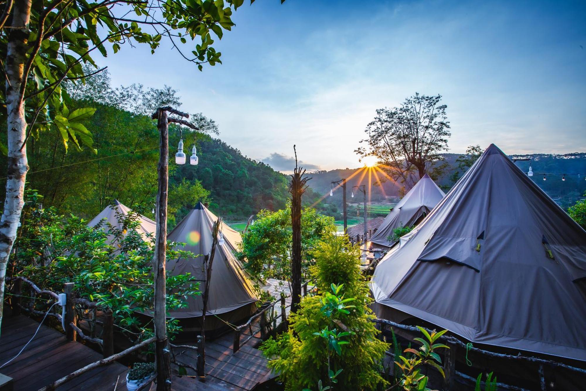 Nha Trong Ban - Homestay Mang Den Kon Von Kla Exterior foto