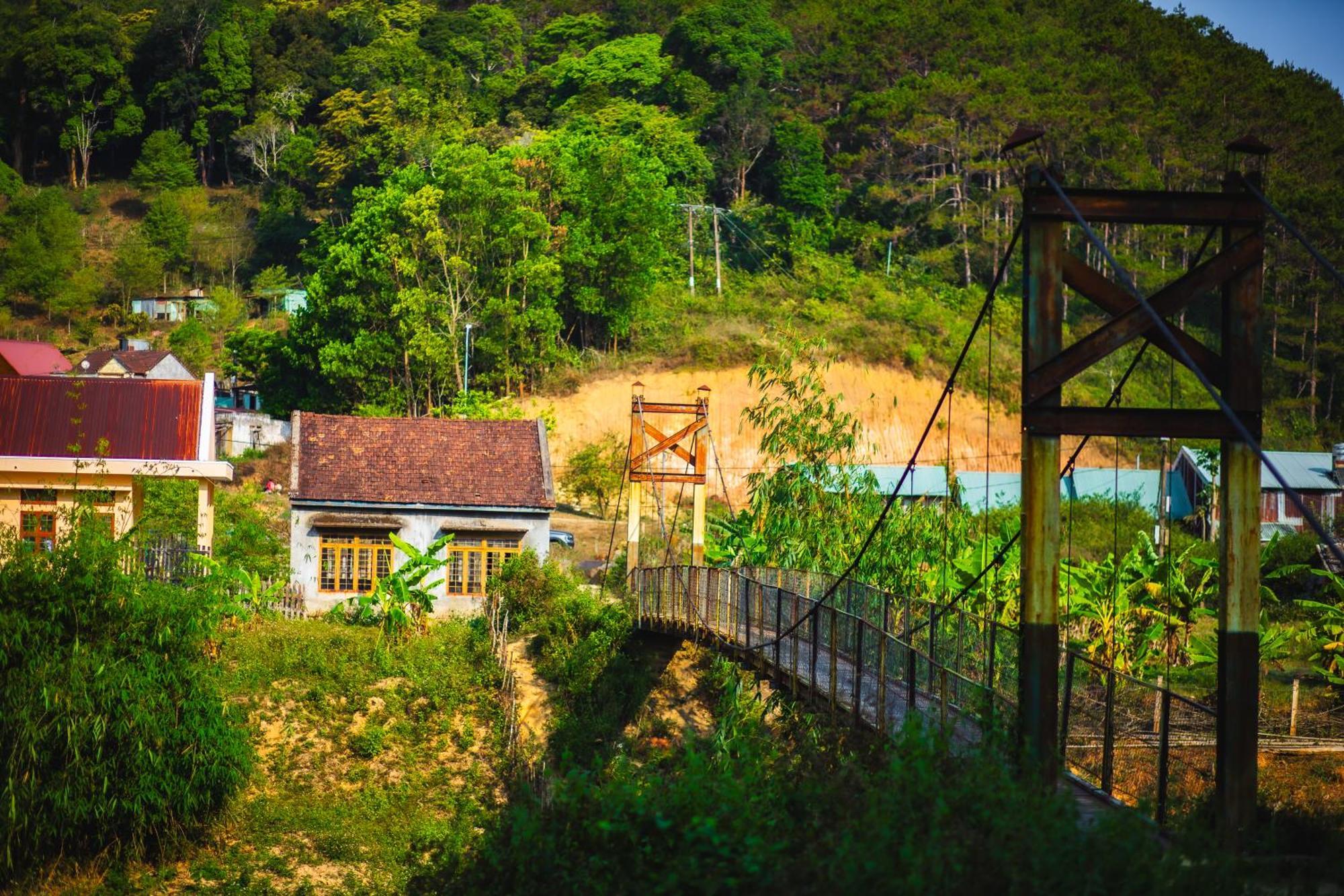 Nha Trong Ban - Homestay Mang Den Kon Von Kla Exterior foto