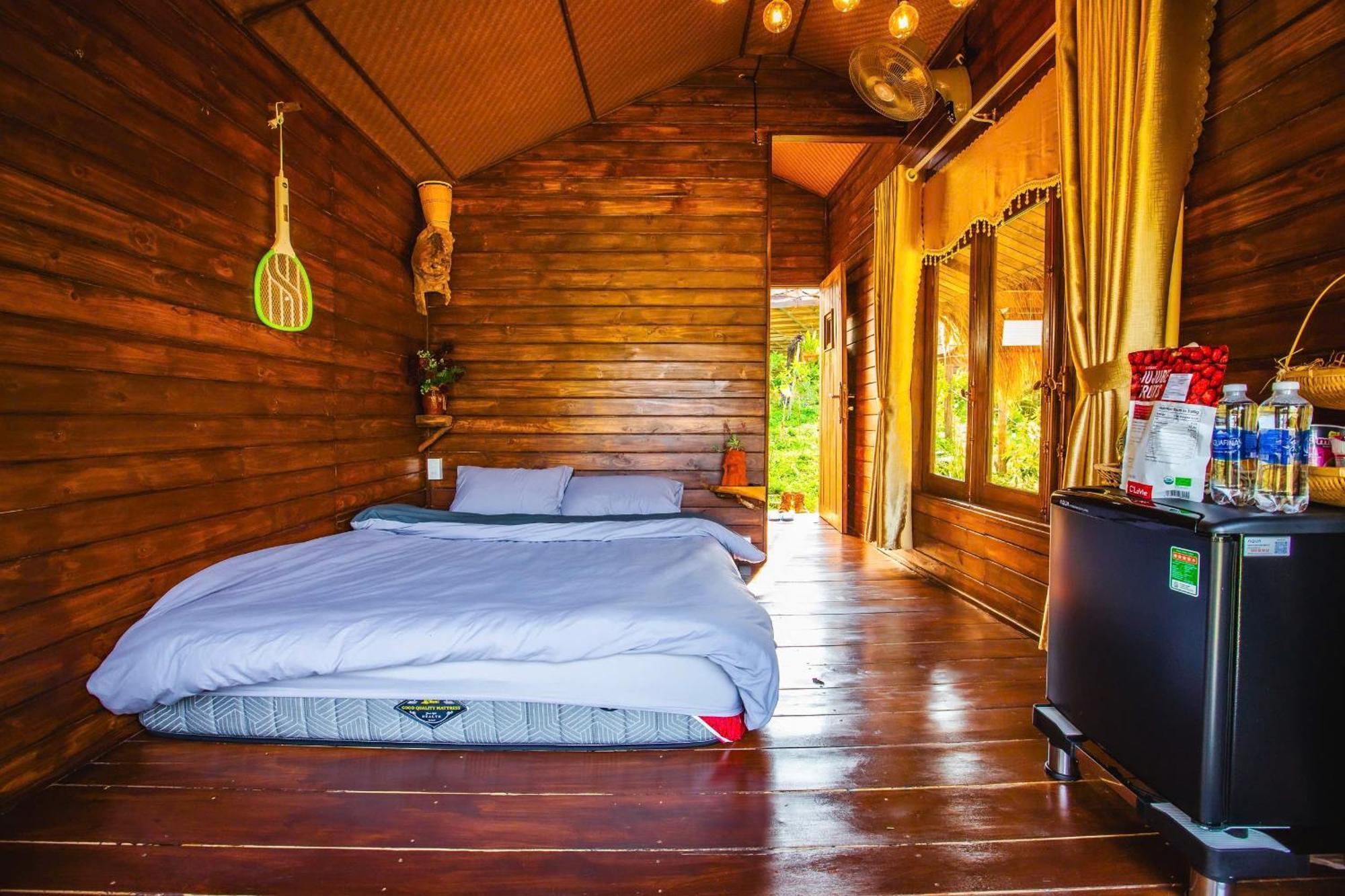Nha Trong Ban - Homestay Mang Den Kon Von Kla Exterior foto